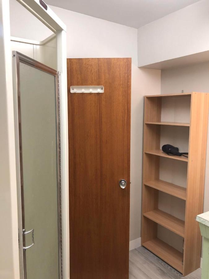 Cozy Guest Home Close To Downtown Vancouver Sights & Subway Station Buitenkant foto
